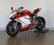 Xe Ducati nên desmo sau bao nhiêu km? - Tần xuất bảo dưỡng xe ducati!!!!