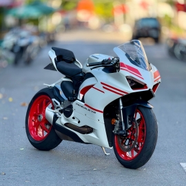 Panigale V2